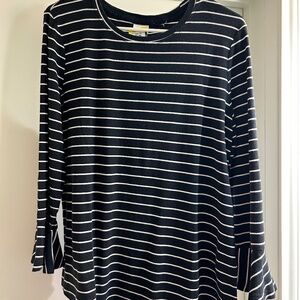Westbound women’s long sleeve medium shirt
